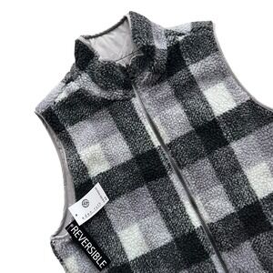 Eden Ruth Women's M Gray White Buffalo Plaid Quilted Reversible Sherpa Vest Cozy
